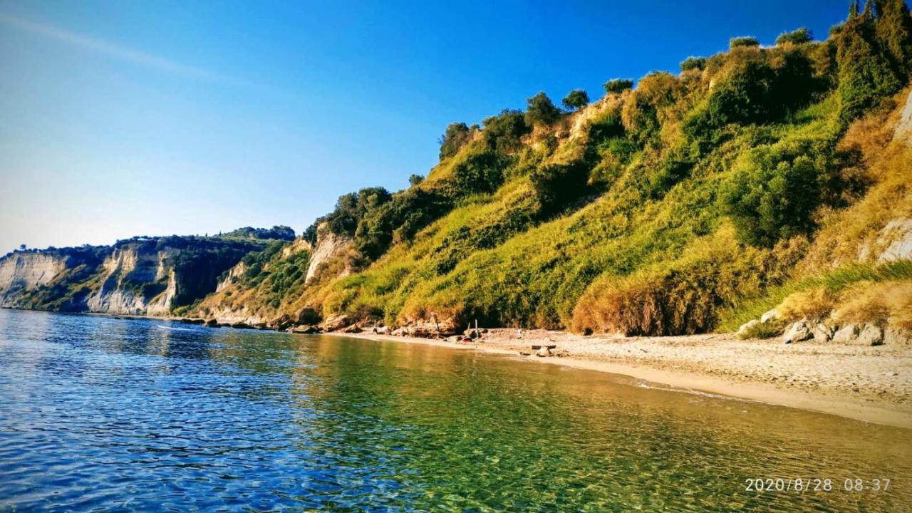 Villa Daphne, Messinia Near Koroni Kompoi Экстерьер фото